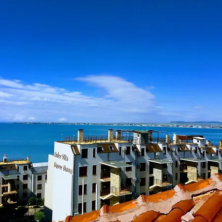 Sea Vista