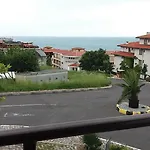 Отель Sea Vista 3*