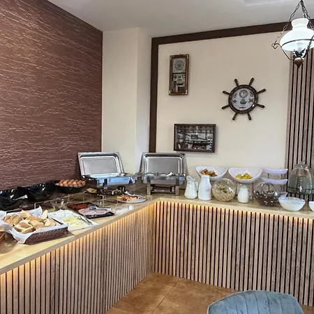 Sea Vista 3*