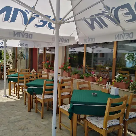 Sea Vista Szveti Vlasz